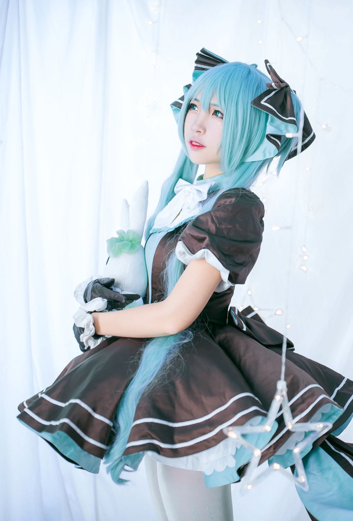 #vocaloid 
#初音ミク
#cos 

mikuが大好きですね。 https://t.co/cT8EkOMMe3