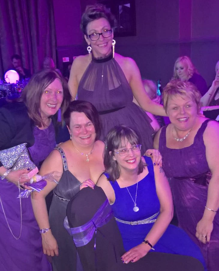 lynnquigleywork's tweet photo. #PB4PC Purple Girlies havin fun, raising funds for @PancreaticCanUK Amazing night. Thanks @PB_Hope @PurpleLady56 for a fabulous night... https://t.co/k06WuYVIp1