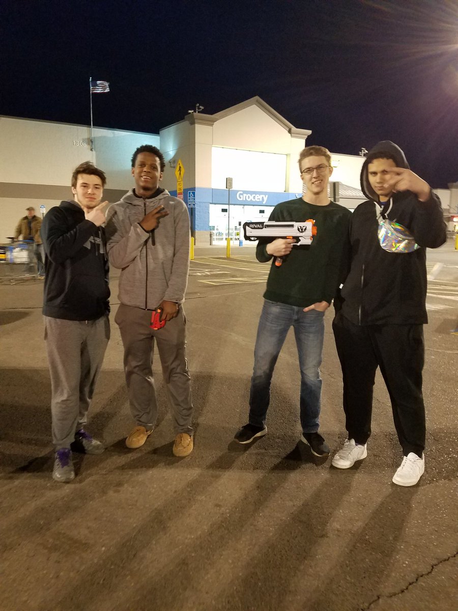 pclund30's tweet photo. @CloquetNerfWars two people are going to meet the lord tonight. #blessup #respect #doublekill
RJ shoots Dasan
PLUND snipes Nick
Gracious Baptists vs. Ballaholics https://t.co/jWMDgBVA7u