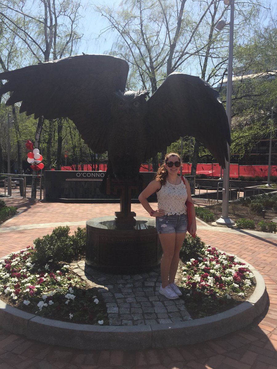 lindseydanasko's tweet photo. My family and I had a great day and my best friend got accepted into temple all in one day! @admissionsTU #ETD2018 https://t.co/0qGf0rnI9M