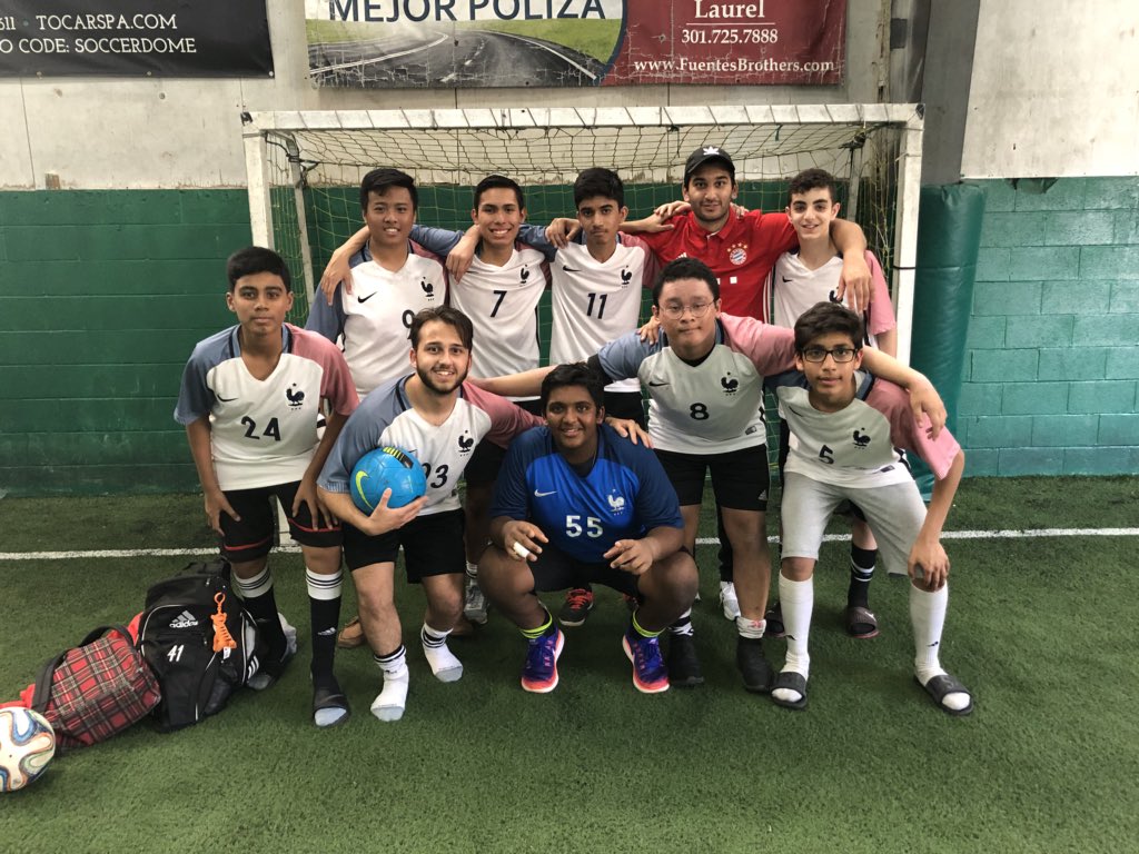 domsa_'s tweet photo. Dominion/Herndon/SouthLakes boys played their hearts out today! Great effort from the lads to get us to the quarter finals! https://t.co/6a1v4ro1E1