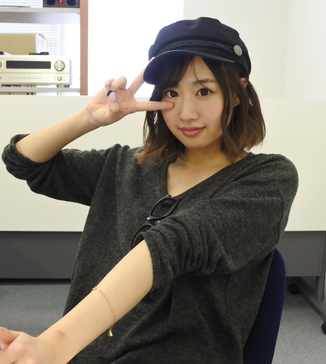 yyassan33's tweet photo. 2018.4.14 predia「ファビュラス」面会BOXイベント
#predia
#ファビュラス
#青山玲子 https://t.co/TVGsIAiLxj