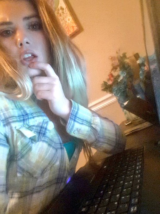 About to head on Chaturbate go find me! 😗😗  @chaturbate #chaturbatemode #chaturbate #chaturbatemodel<a class="tags" href="/tag/chaturbate">@chaturbate</a><a href="/tag/cute"class="tags"><span>#cute</span></a><a href="/tag/followme"class="tags"><span>#followme</span></a><a href="/tag/teen"class="tags"><span>#teen</span></a><a href="/tag/blonde"class="tags"><span>#blonde</span></a><a href="/tag/pornstar"class="tags"><span>#pornstar</span></a><a href="/tag/sexyaf"class="tags"><span>#sexyaf</span></a>