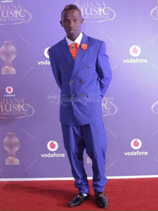 dkbghana's tweet photo. Bro I won't mock u but I feel some people think U don't deserve to join some tables. The Lord is preparing yours.
Your song was in Africa, UK, USA left with space, what again is popularity?
I'm really hurt,trust meππ
#PopularSongIsOneCorner #VGMA2018 https://t.co/Y0flO87U1S