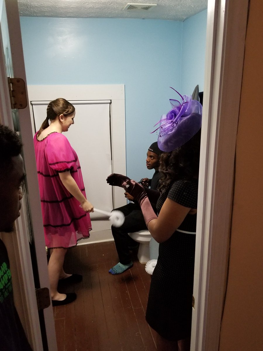 savannah_treena's tweet photo. Brian Ball (Cinematographer), Kaye and Jennifer gear up BTS https://t.co/LXg6QhKzzF