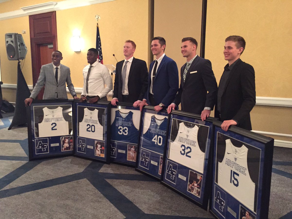 AF_MBB's tweet image. Our 2017-18 season banquet is in the books ✔️ Thanks to those in attendance for their support of our cadet-athletes!