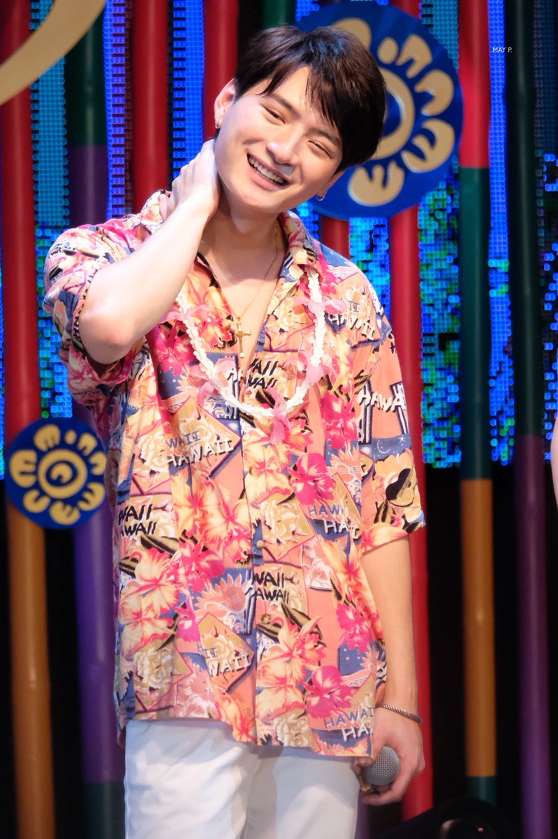 mayp_photo's tweet photo. |2018.04.14| มันก็จะเขินๆหน่อยอ่ะนะ 😊😊😊😊

#SongkranRangnamNakara2018
#KristPerawat 
#พลทหารของก้อน
#ยยขคพ #ยูยู่ของคุณพี https://t.co/F0RJaRT0m7