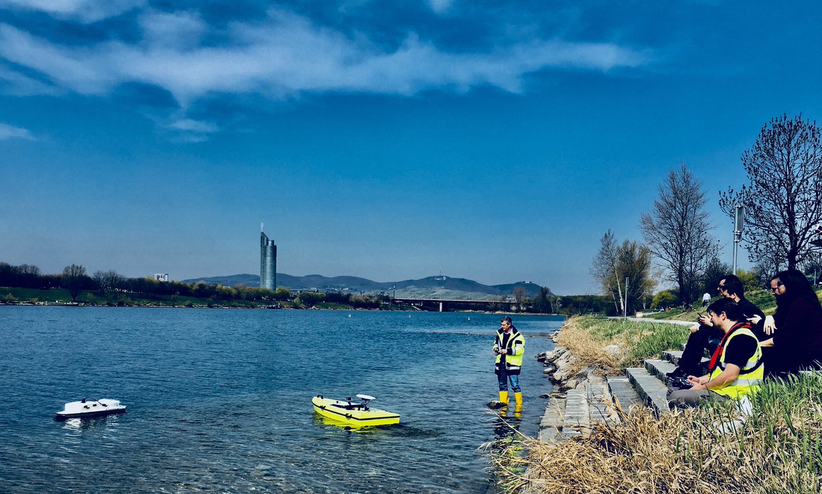Nick_Everard's tweet photo. Top #EGU18 message from my @EGU_HS hydroscience #riverflow community... Don’t (just) model, measure! More methods than ever. And of course, It’s waaay more fun! Look out for #EGU19 field trips..... https://t.co/ahxL5zsBDI