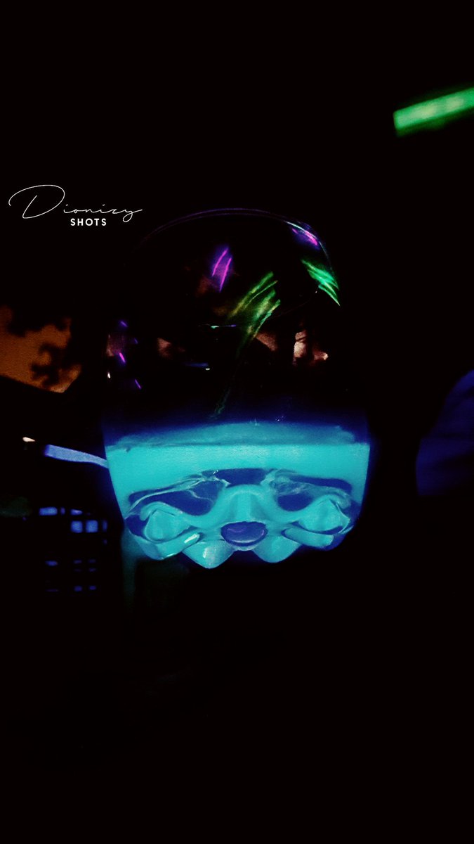 dionizy_shots's tweet image. Liquid........
#PichaZaSimu 
#SamsungNote5