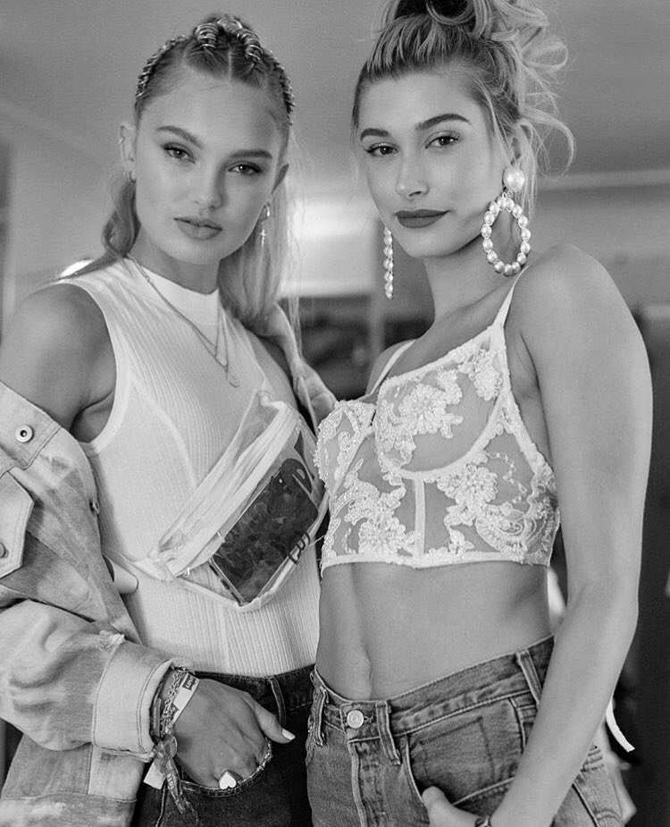 My earrings are bigger than my boobs 🙃❤☺