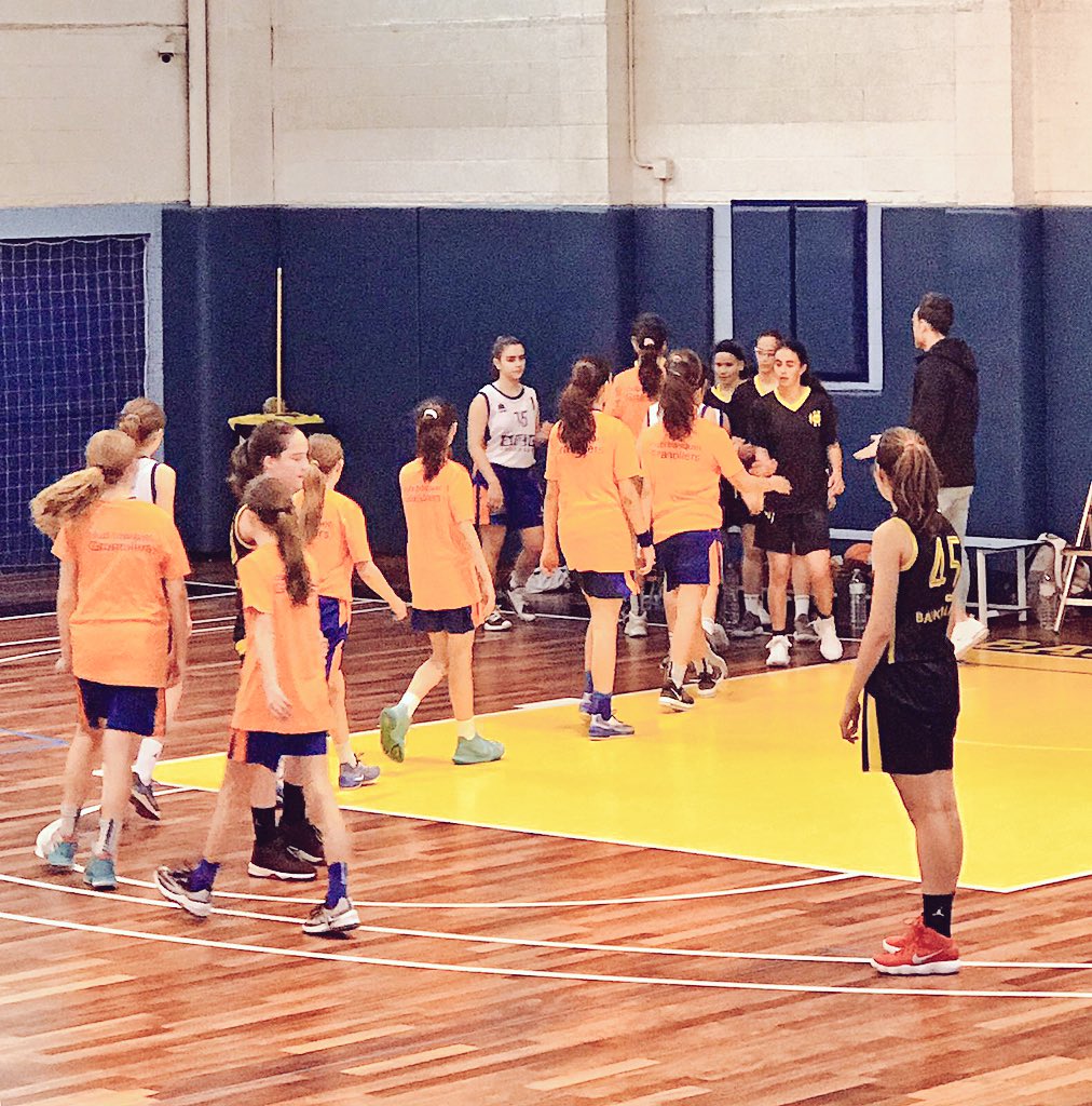 ASRBasketAlmeda's tweet photo. 🏀 #MF06ALM 73 - @CB_Granollers 52
Matinem per fer el que més ens agrada!! Bona feina a partir d'un gran esforç!!
#goAlmeda #jornadaAlmeda #basketAutèntic https://t.co/7XSviOofHW