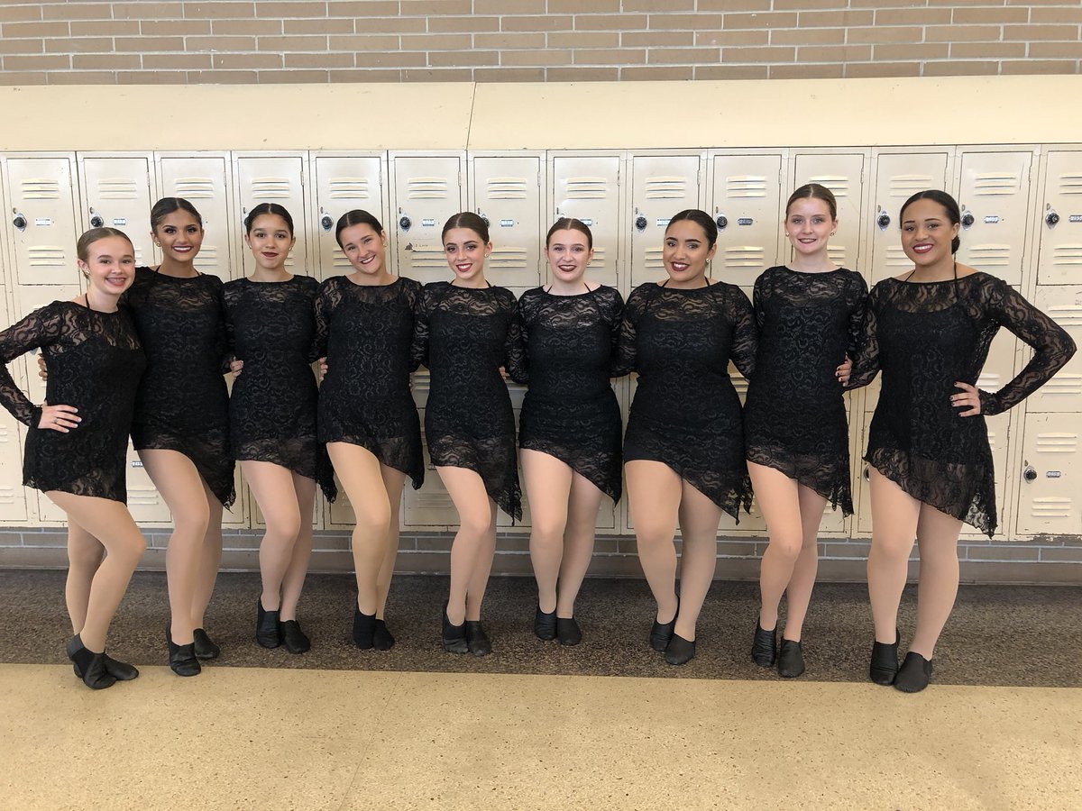 Dr_MHatfield's tweet photo. Huge congratulations to the @JWMHS Dance Team on their big win at competition! They received a Platinum award and scored 1st Place in the Senior Small Group Performance category! Great job! #ExcellenceNeverStops #DancingNeverStops π https://t.co/znEBL5rgB6
