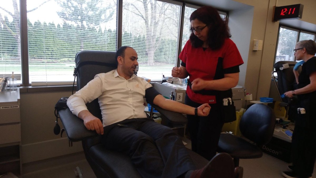 SCDD414's tweet photo. We were enjoying out time donating blood in the west coast, in Vancouver, our Syrian Canadian community sent a message of gratitude and appreciation to British Columbia and to all of Canada, A special thank you to our donors and volunteers.
Thank you @GiveLifeBC .
#SCDD414 https://t.co/h5OL4IogyT