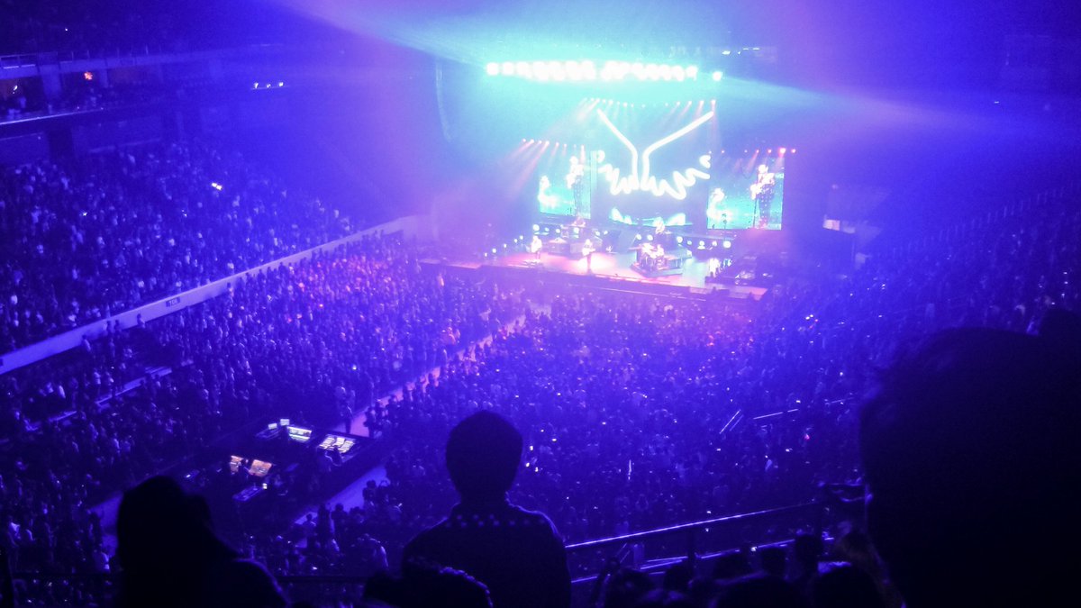Chiarraaaa's tweet photo. It was a hell of a night! 🎶 The band who exists because of music @thescript #FreedomChildTourMNL #TheScriptMNL https://t.co/rNk5Ykx0GZ