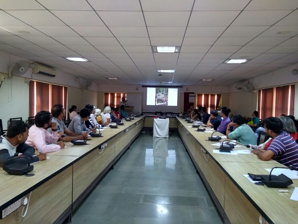 ncseerc's tweet photo. Under “SAVE RIVER TAPI” movement, on 10th April 2018, at Social Science Centre, VNSGU, one seminar was organised on topic “ Scientific Approach to @strmsurat Speakers were Shri. Muni Raval, Shri Kamlesh Yagnik &amp; Shri Snehal Patel.#SAVETAPI #CLEANTAPI @SuratSmartCity @swachhsurat https://t.co/56lzTZ9Ecz