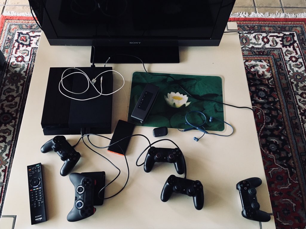 Robert Manea tweet media