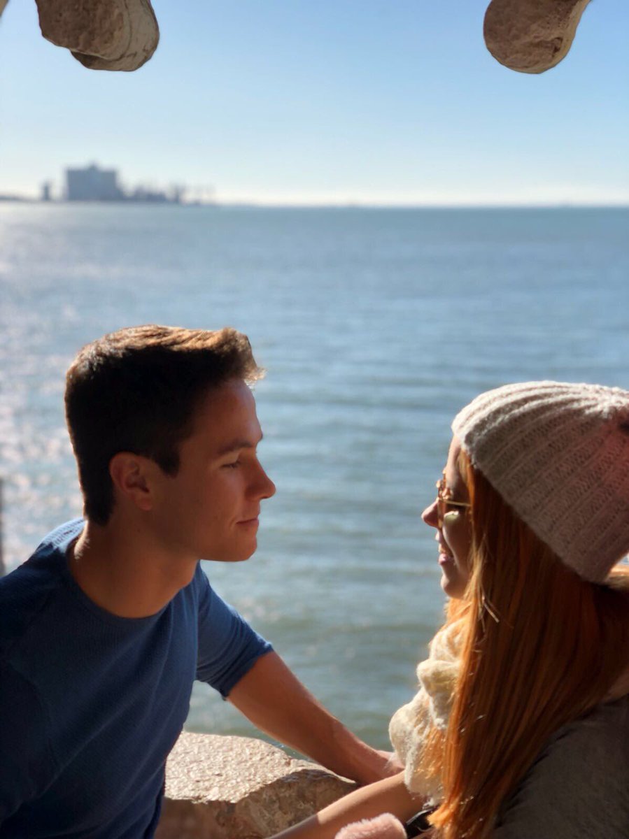 Michaelronda's tweet photo. Oye tú ! 🙊 https://t.co/R2d0JUr9ra