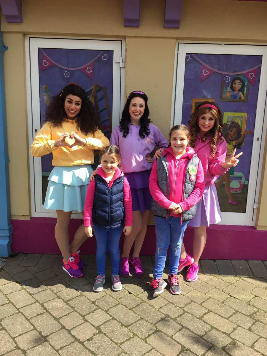 Kirstylouise23O's tweet photo. Look who got their driving licences at @LEGOLANDWindsor yesterday Weβve had an amazing couple of days and the sun came out yesterday #memoriesmade #fundaysout #halftermdone @TawnyClass @F2Norbridge https://t.co/9TISlveFVU