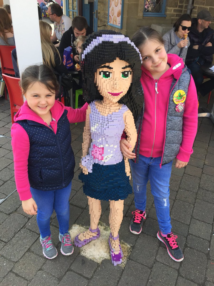 Kirstylouise23O's tweet photo. Look who got their driving licences at @LEGOLANDWindsor yesterday Weβve had an amazing couple of days and the sun came out yesterday #memoriesmade #fundaysout #halftermdone @TawnyClass @F2Norbridge https://t.co/9TISlveFVU