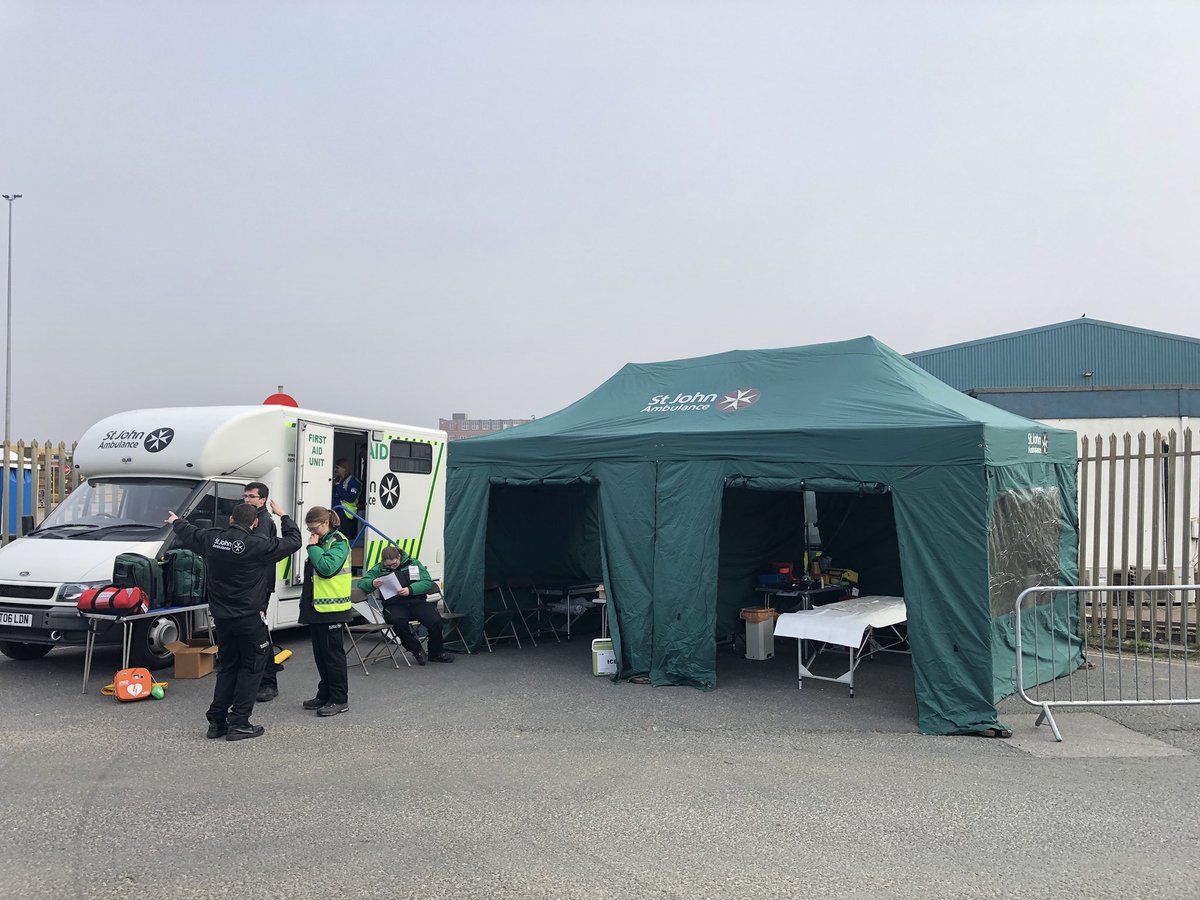 robinjohnlewis's tweet photo. Event number 2 for the weekend! Set up and ready to go for the #brightonmarathon with @stjohnambulance! https://t.co/BhYef0SIEW