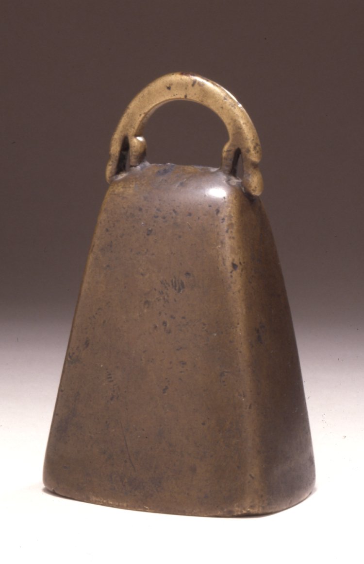 lorraineelizab6's tweet image. #Otd Feast Day of St #Ruadhán of #Lorrha, Co #Tipperary near #Terryglass. Died 584 AD. He was known for his prophesies. One of the "Twelve Apostles of #Ireland". The bell of St Ruadan was found in a well named after the saint &amp;amp; is in @britishmuseum. britishmuseum.org/research/colle…