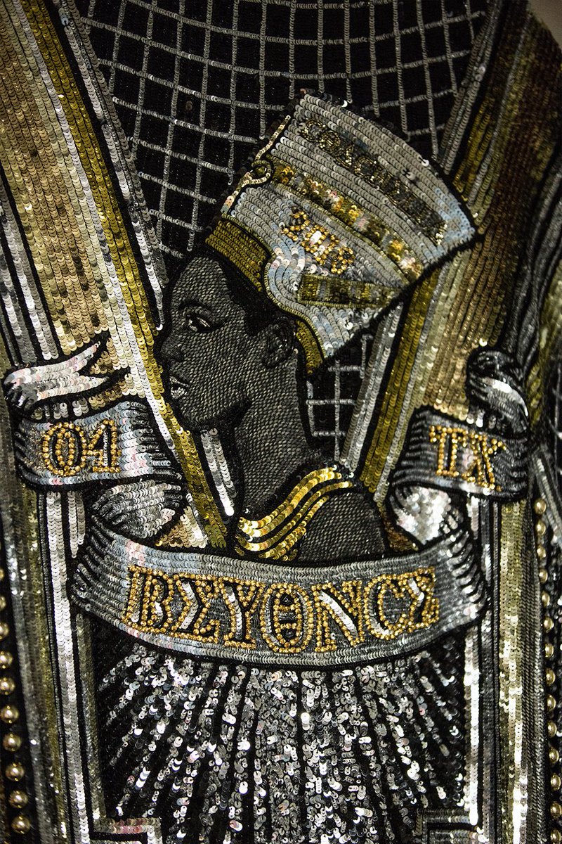 BEYONCÉ LEGION's tweet - "Beyoncé's new logo. #Beychella # ... BEYONCÉ LEGION's tweet - "Beyoncé's new logo. #Beychella # ... - 800 x 1200 jpeg 387kB
