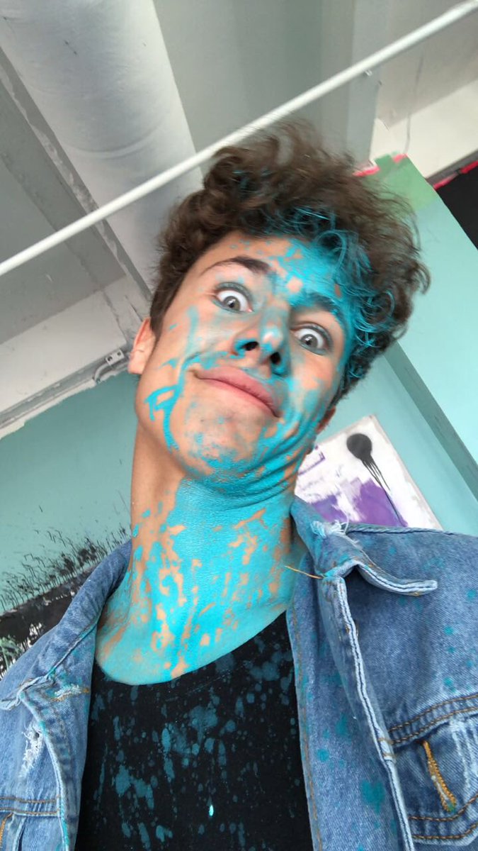 JuanpaZurita's tweet photo. No sabía que 5 papadas eran posibles. https://t.co/QOsOEhevMK