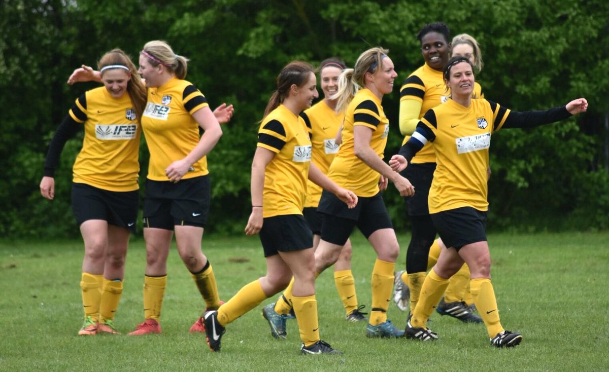 HullbridgeLFC's tweet photo. Back to our winning ways today!

Exactly the result we needed, first half saw Dorro put away one from the corner! BK helped to secure the victory with a second goal for the team in the second half. 
Player of the match was Sabrina C. Full time result Ladies 2-0 @GirlsRamblers https://t.co/C6YFYhIxhx