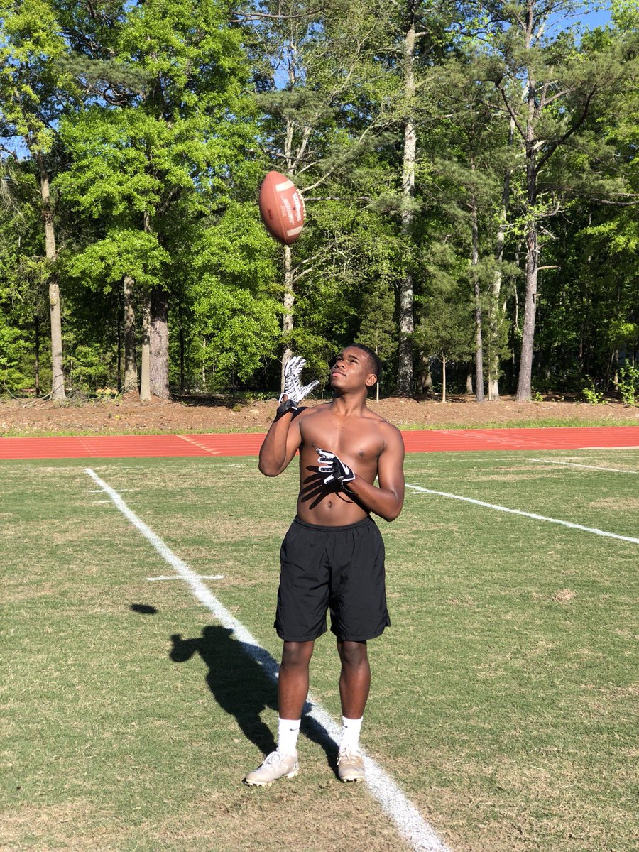 jordanstover_2's tweet photo. Done got my weight up! Now itโs time to get a bag I been chasing foreverโผ๏ธ #GCPSA https://t.co/O5GhsqUPNs