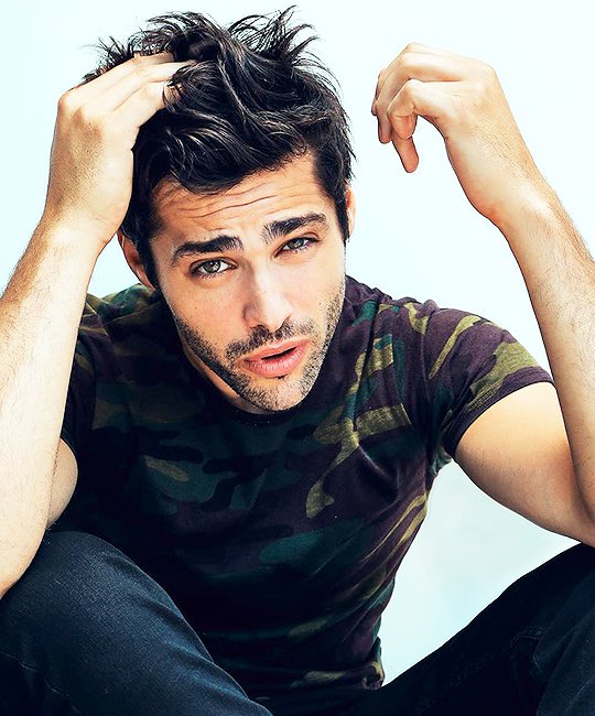 BiancaD90's tweet photo. Matt Daddario
RT if you stan
Like if you stan https://t.co/h73XdB4RZw
