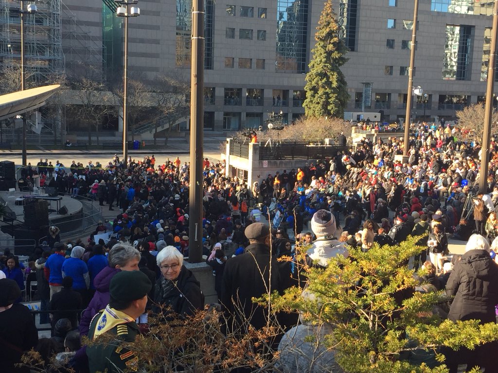 malloy_john's tweet photo. Crowds are forming for the #TorontoStrongVigil at Mel Lastman Square. #TDSB https://t.co/JHylo6eHHk