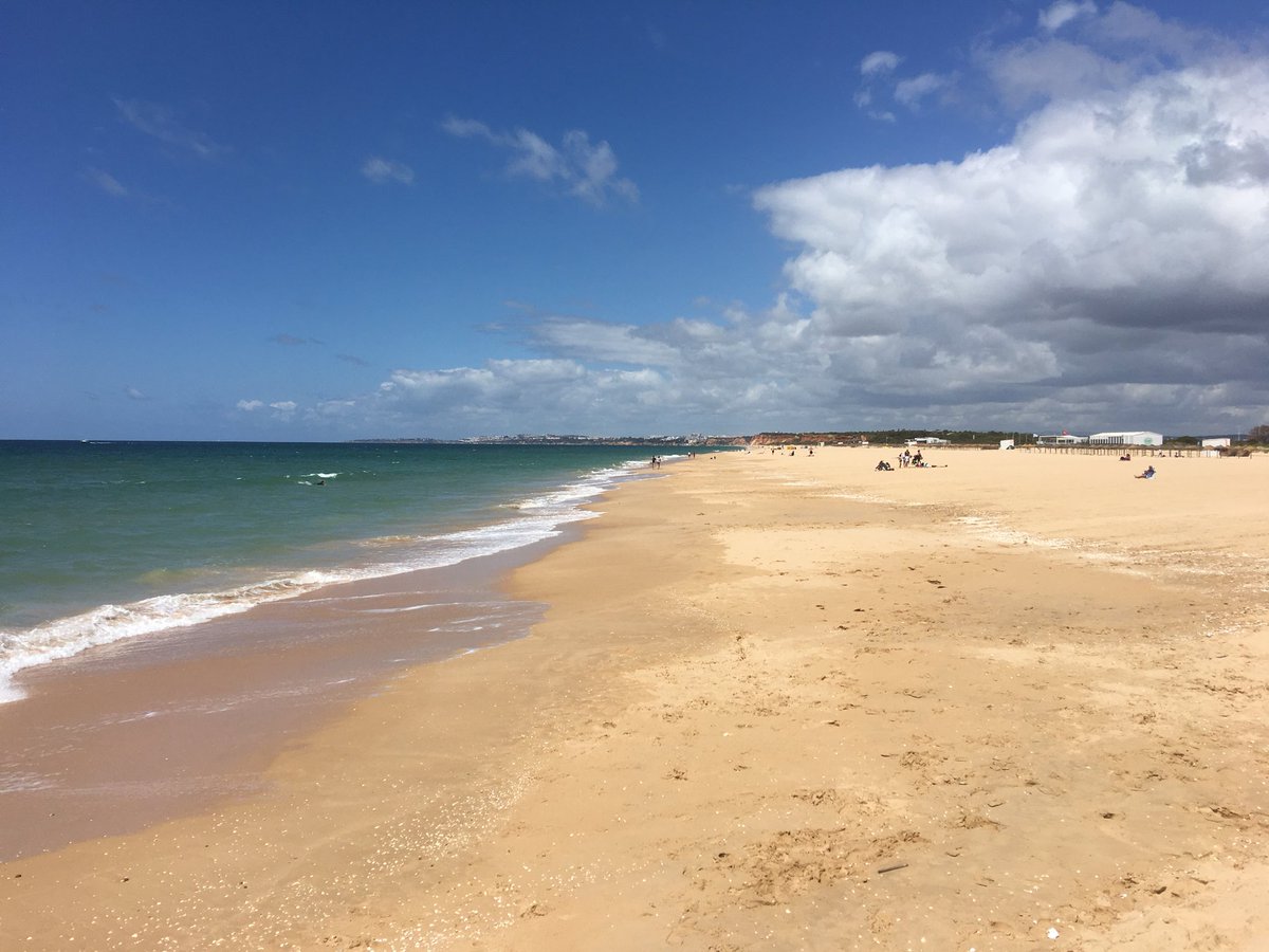 Quottify's tweet image. Hi there! How is your long weekend going on. We took a little bit of a break too:) ☀️🏖 but don’t worry, production line is active all the time ⚒🛠 quottify.co.uk