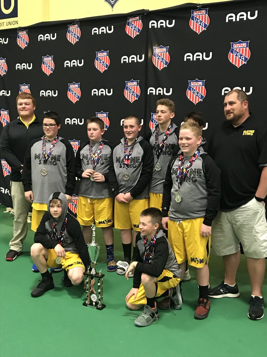 NEAAUBasketball's tweet photo. Congratulations to our 6th Grade DII Maine State Champions @BlueWaveBBall and our runners-up Maine Sting! 🏀🏆 https://t.co/TAdZ14drUh