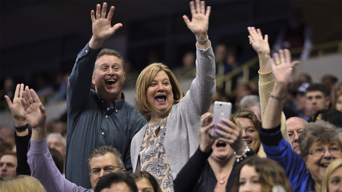 Lots of smiles, hugs and waves at commencement. Congratulations, grads! #PittGrad18 #H2P