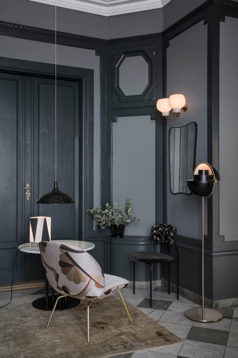 Spinde Interieur tweet media