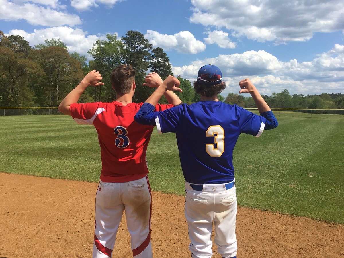 J22Turner's tweet photo. #fortheloveofbaseball #3 #theyareamazing #Iziah~Colby~Mason https://t.co/jTiq6enmAB