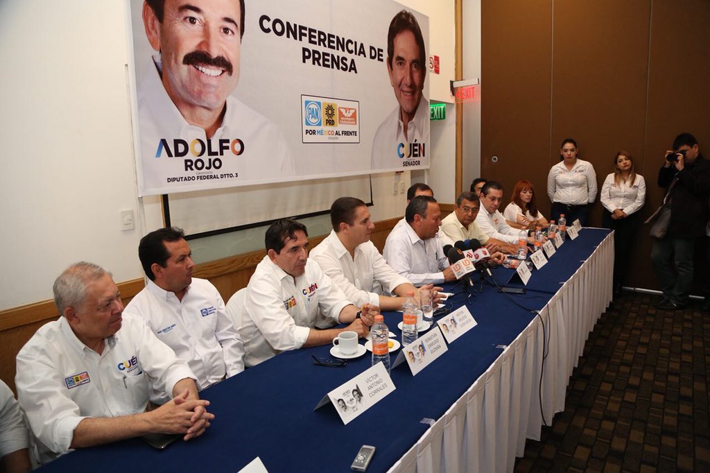 RafaMorenoValle's tweet photo. En #Sinaloa tenemos a ciudadanos destacados como @melesiocuen y @AdolfoRojoM, quienes desde el Senado y la Cámara de Diputados impulsarán los cambios que #México necesita.

Me alegra apoyarlos junto a @Jesus_ZambranoG y los presidentes estatales del PAN, PRD, MC y PAS. https://t.co/xaXibdR8qe