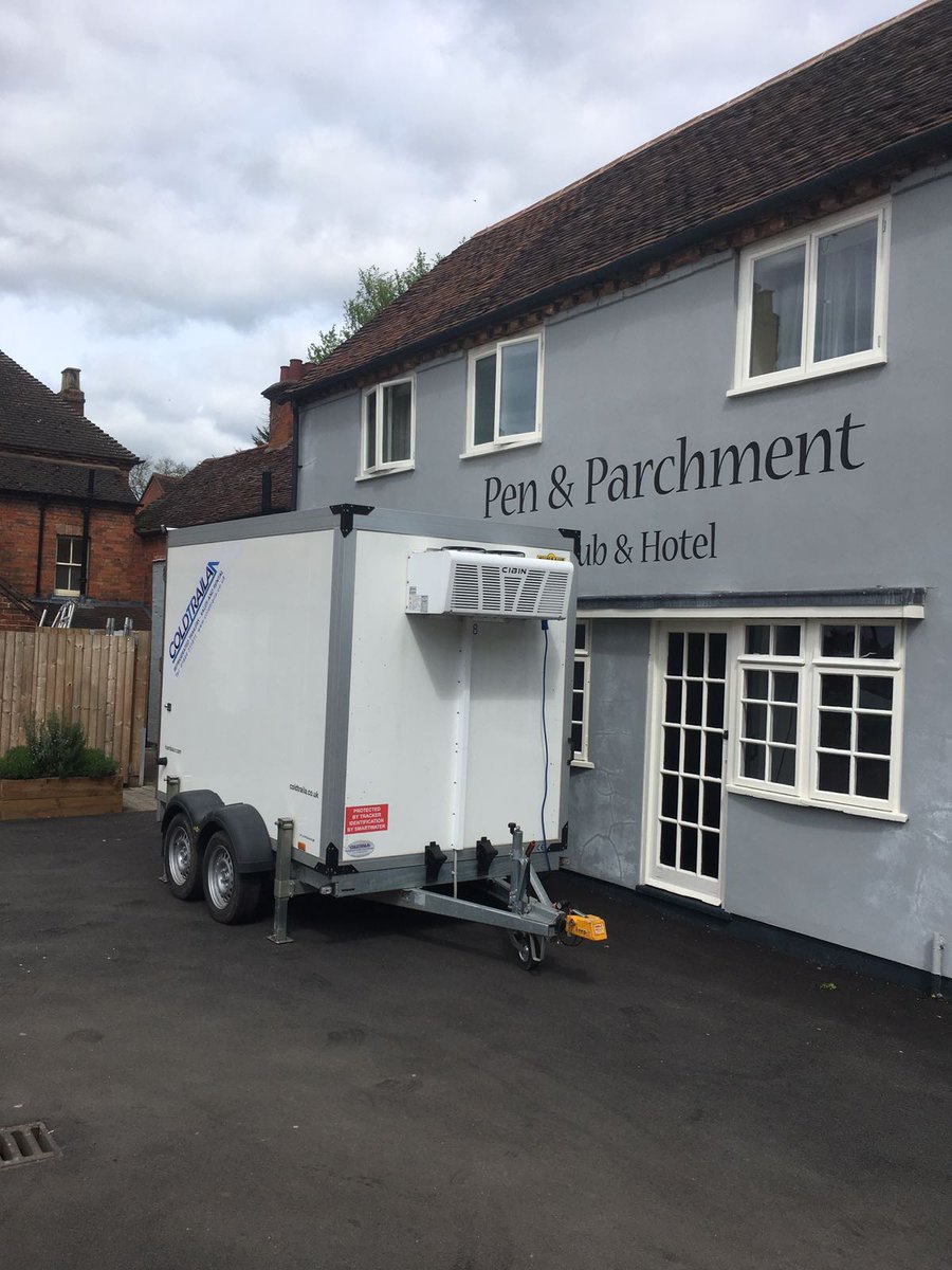 Coldtraila1's tweet photo. We’ve been busy this week, assisting ISD with a freezer in Stratford-upon-Avon. #isdsolutions #emergencyfreezer #coldtraila #coldstore https://t.co/Fa6Xp5zBOG