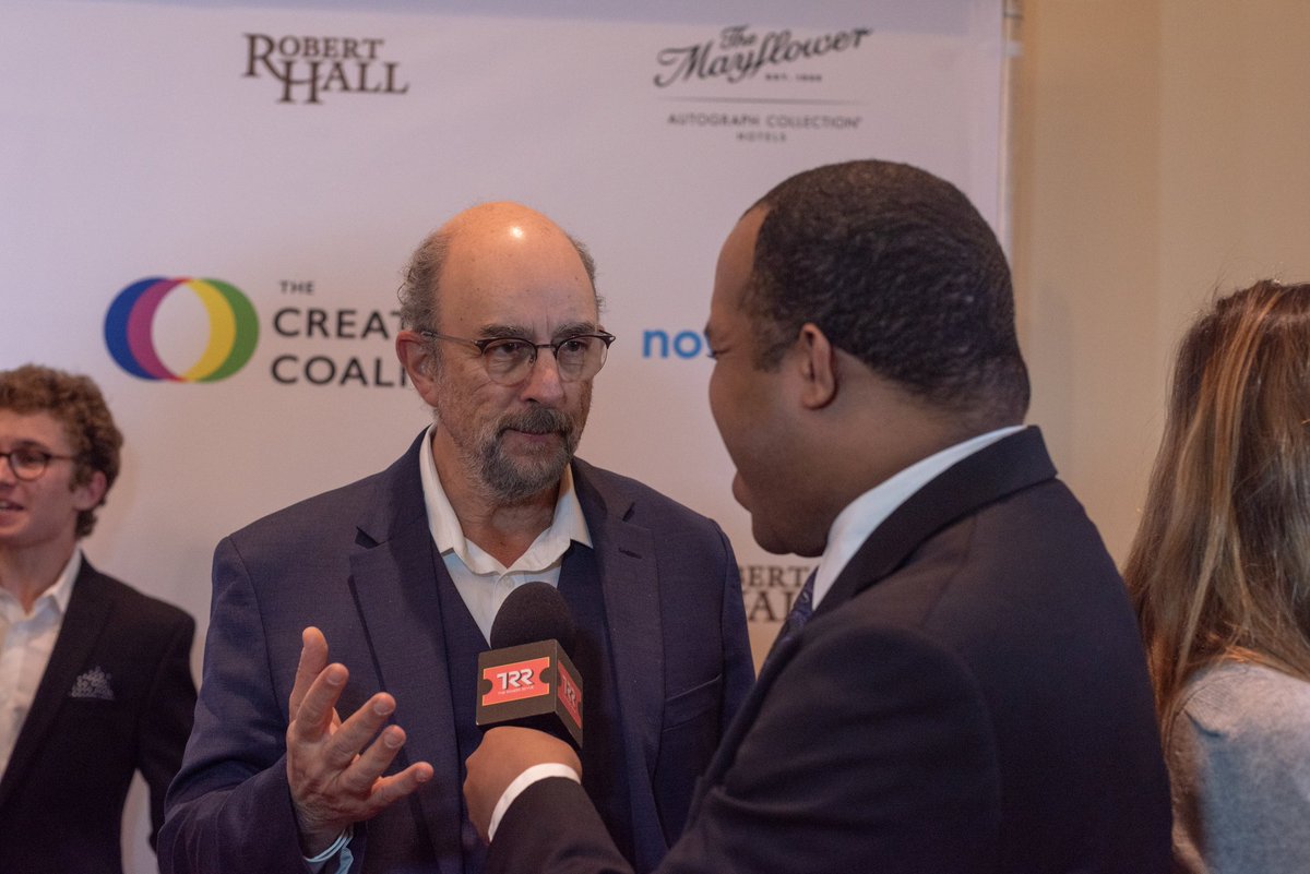 @JTalbertPhoto captured @Richard_Schiff of the @GoodDoctorABC and I talking about the arts and his film 'The Pentagon Wars' at the Right to Bear Arts gala last Friday. #righttobeararts #Thegooddoctor #thewestwing #abcnetwork #RichardSchiff