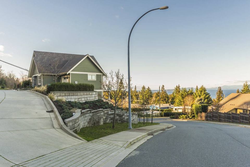 BACK ON THE MARKET! 180 degree WEST COAST VIEWS 🌊 📍 5435 Norton Road #NanaimoBC Detached 5 bed/3 bath home in Ocean View Terraces.📱 250-668-7653