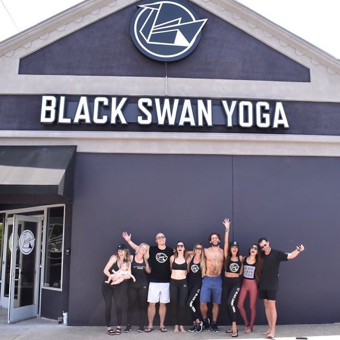 Black Swan Yoga (@BlackSwanYoga) / X