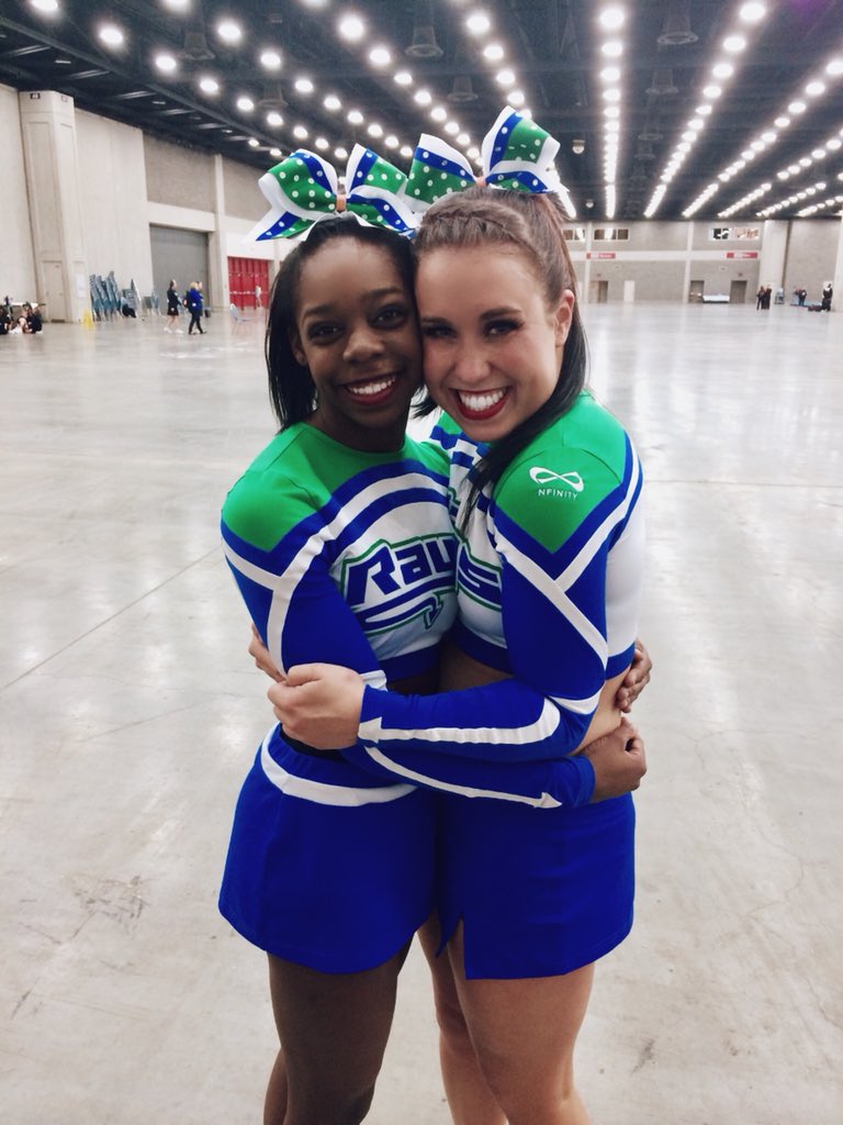 VictoriaBryce_'s tweet photo. throwback to one of my favorite unis on my favorite team during my last cheer season ever!! four years ago and it still seems like yesterday!! so glad Peach got to rock the same unis i loved so much today at Worlds! #proudalum https://t.co/XYS08U0tqY