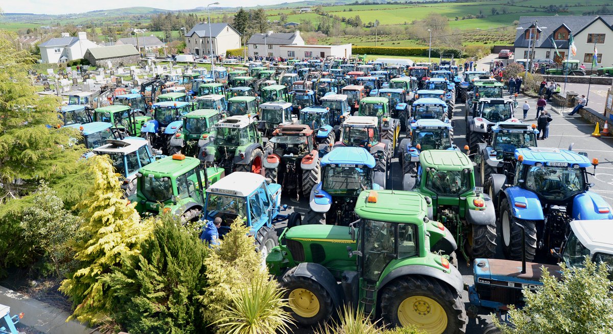 jgtarrant's tweet photo. Congrats to all involved in today's massive Tractor Run in support of Mallow Search &amp; Rescue from Kilcorney #TractorRun https://t.co/qqi0e5BZFC