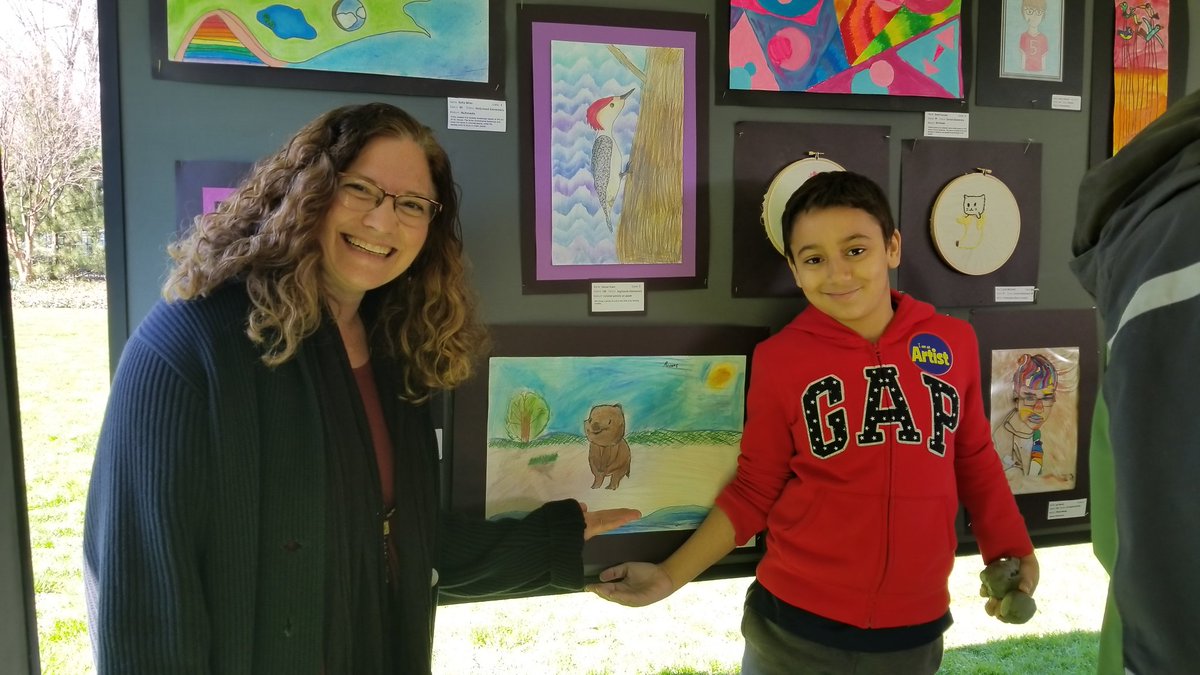 violaartroom's tweet photo. So proud of our North Scool Dolphins who represented our school at the 4th annual WSCAE Student Art Expo! https://t.co/exxruwFigO