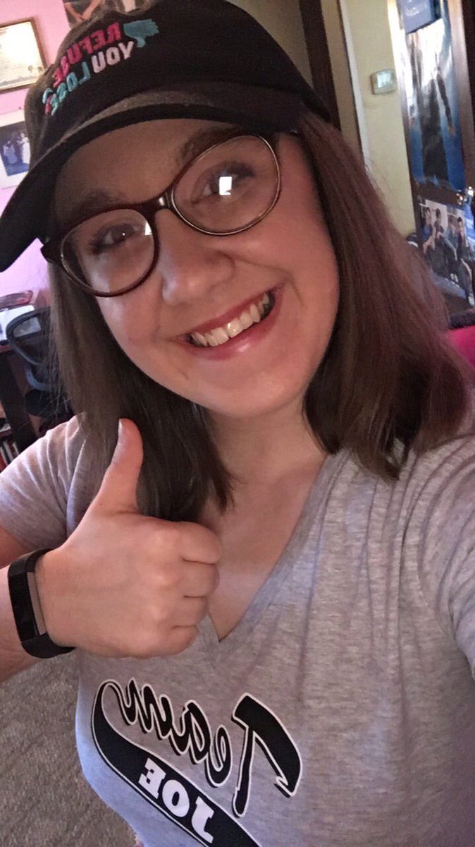 jennyshap's tweet photo. You’d never guess who my favorite Joker was...😉😂 #NotObviousAtAll *coughs* @Joe_Gatto *coughs*
Thanks again for the shirt, @truTVjokers! I love, love, love it! 💙💛 https://t.co/ivZCDE1bPO