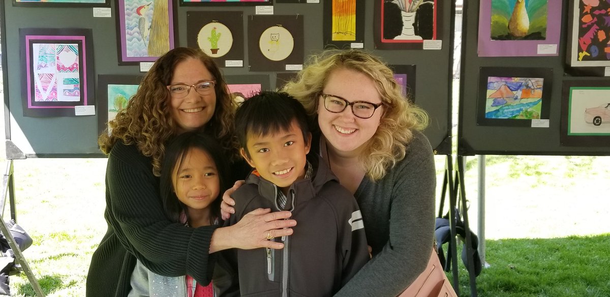 violaartroom's tweet photo. So proud of these Patriots who represented Pietrini at the WSCAE Student Art Fair in Oak Park yesterday! https://t.co/MJt0TfJamf