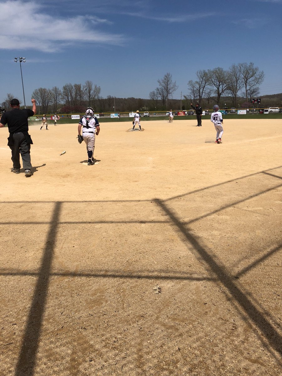 KCSPORTS's tweet photo. The championship round is underway here at Fountain Bluff in the #KCSportsDiamondClassicNIT #playUSSA @USSSA https://t.co/O85m7CR1nO
