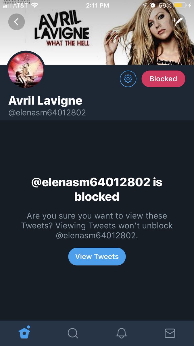 Hello people so just wanted to let you know that this fake account was following me trying to pose as Avril Lavigne so I blocked it and rely this so you won’t get followed or tricked by these accounts #stopfakeaccounts