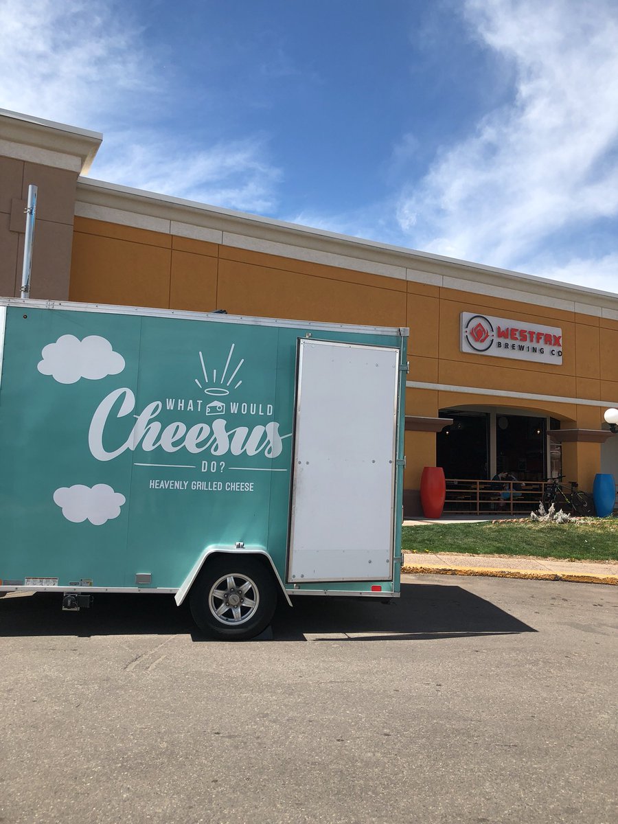 choangela_'s tweet photo. Come to west fax brewery for a beer and the best grilled cheese in Denver! @WWCDDenver @mahoneyimages https://t.co/cGYsQ2kMif