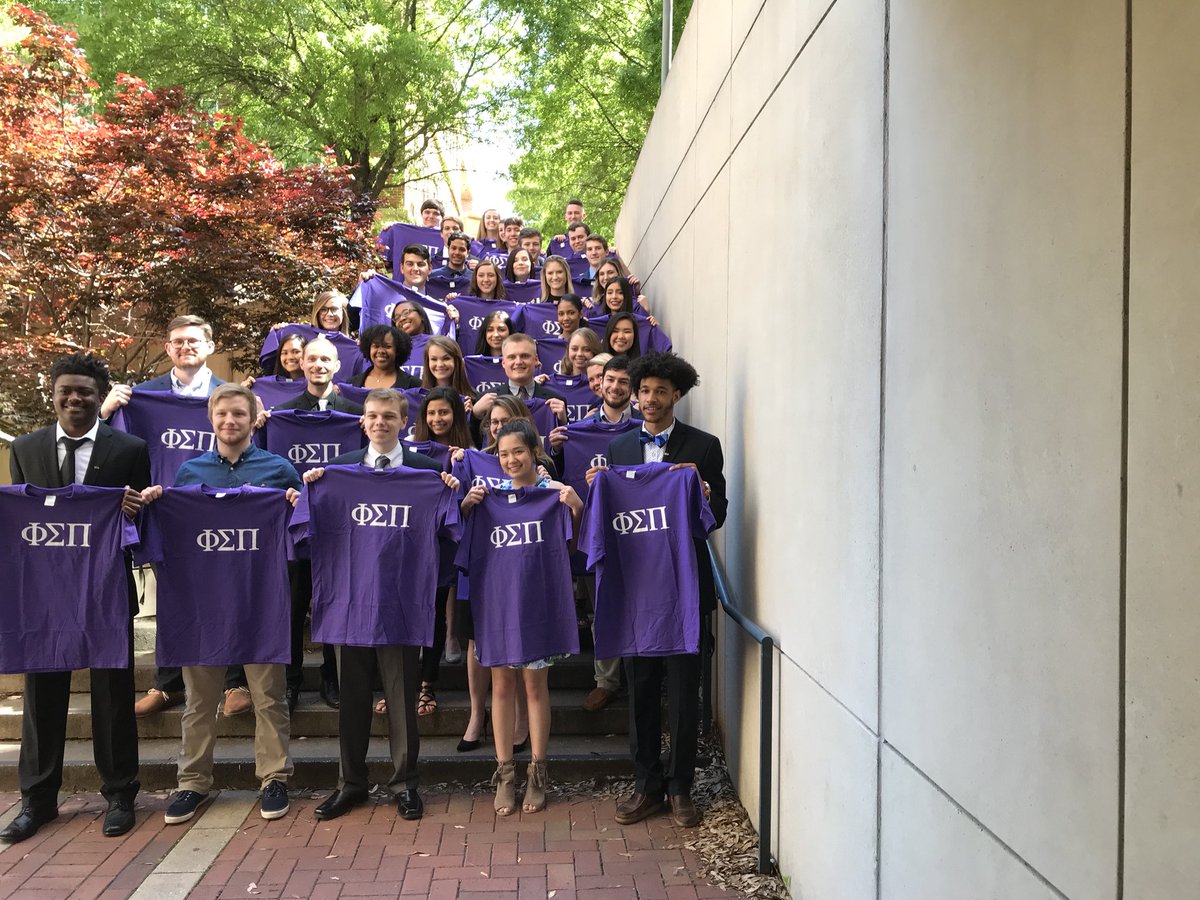 PSPMetrolina's tweet image. Congrats to the Eta Xi Chapter @unccharlotte @phisigmapi newest chapter #phisigmapi
